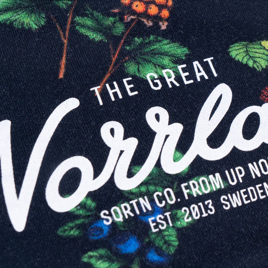 GREATNORRLANDKIDSTSHIRT-BERRYBLACK1.jpg