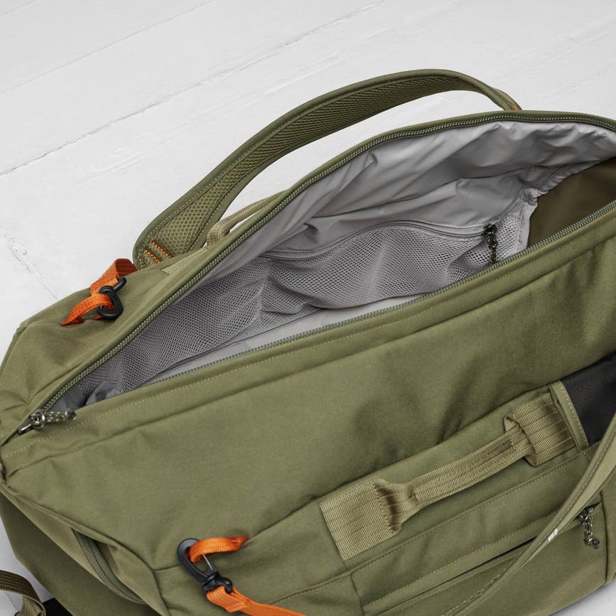 farden_duffel_80_23200283-620_l_model_fjr.jpg