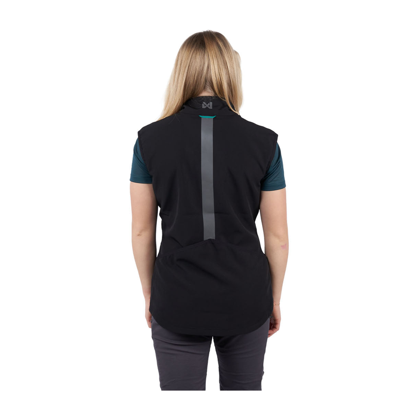 obedience_vest_light_2.png