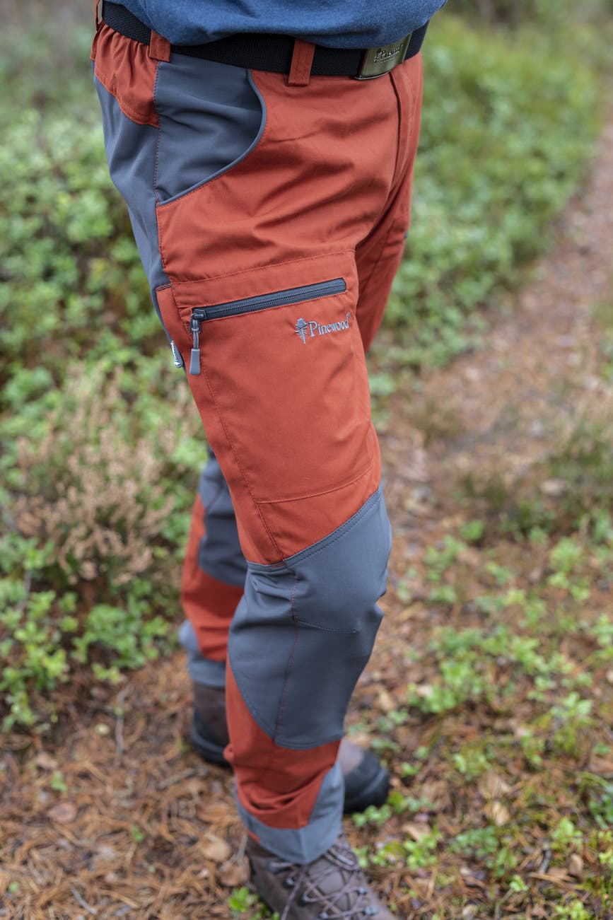 5085-545-03_Pinewood-Trousers-Caribou-TC_Terracotta-Grey.jpg