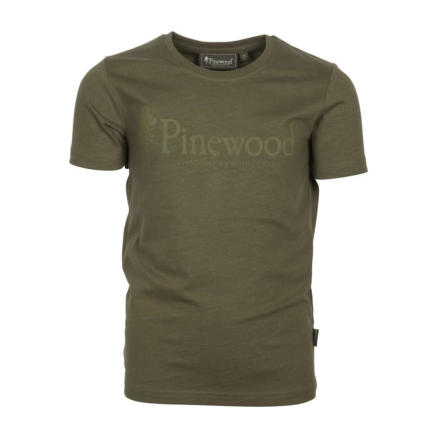 1-64450-1637319204685-6445-713-01_pinewood-outdoor-life-t-shirt-kids_hunting-olive_blank_(2945).png