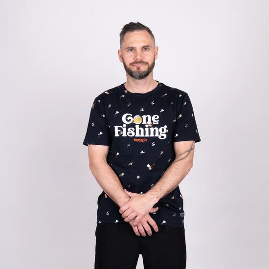 GONEFISHINGTSHIRT-DRYFLYBLACK1.webp