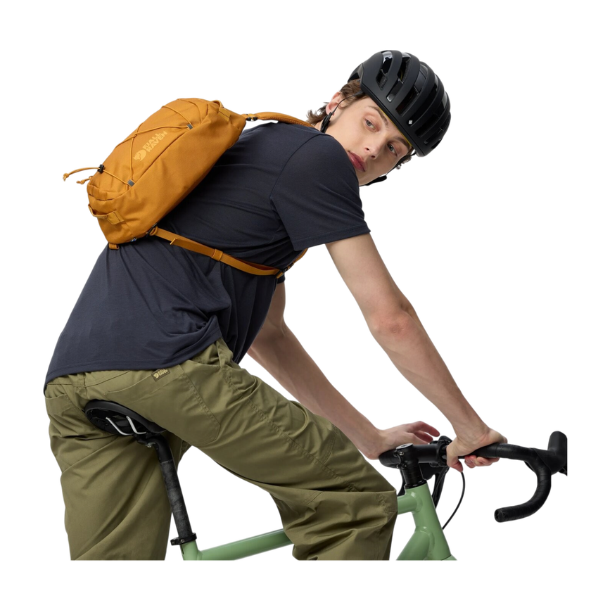 skule_sling_6_23200337-171_c_model_2221.png