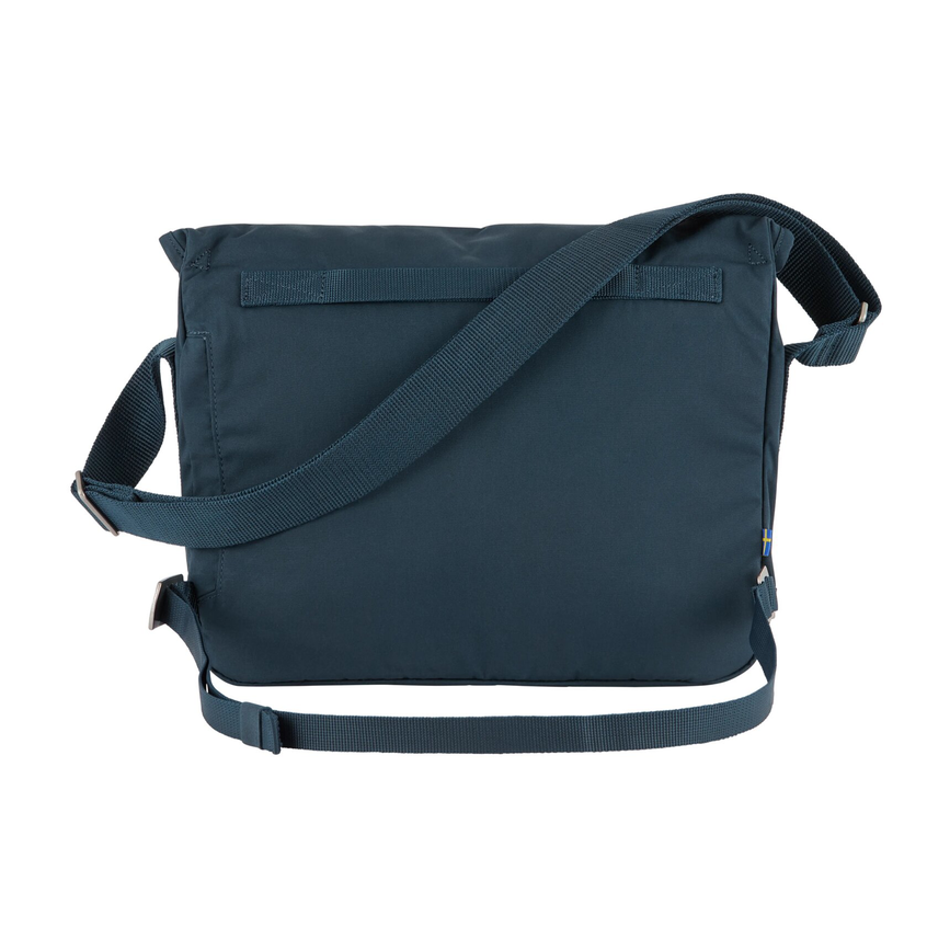 greenland_shoulder_bag_small_23155-560_b_main.png