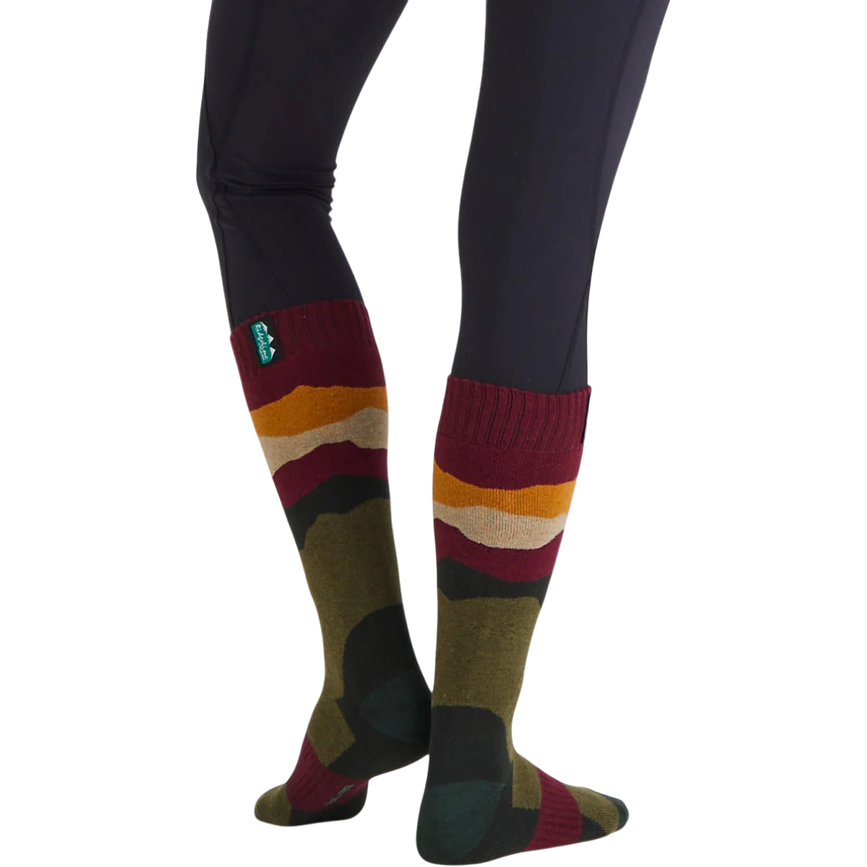 merino_wool_socks_full_length_berry_stripe_022_bc_1200px.png