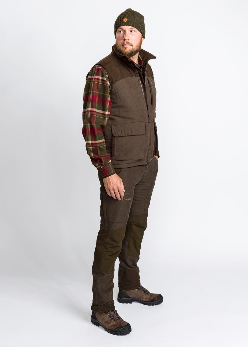 5985-244-63_Pinewood-Trousers-Caribou_Suede-Brown-Dark-Olive.jpg