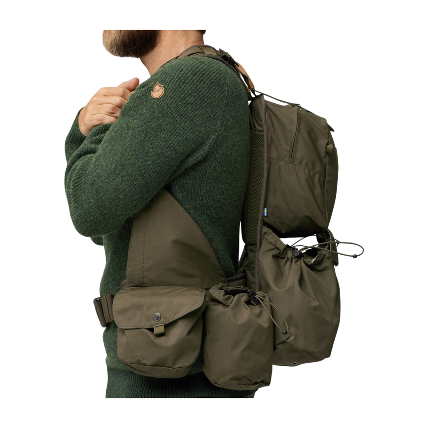 lappland_vest_pack_23200279-633_e_model_fjr.png