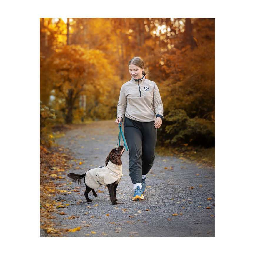 fleece_hz_womens_setting_2.png