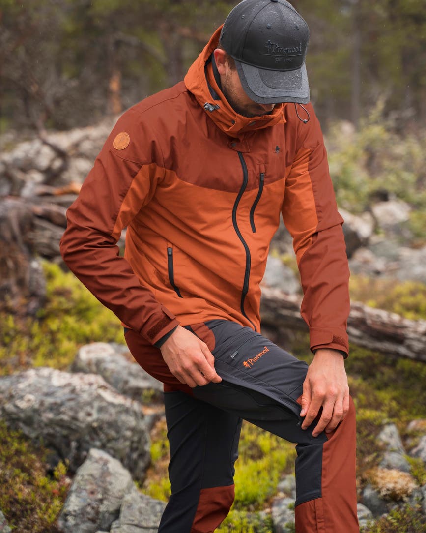 5303-524-41_finnveden-hybrid-mens-DSC08614-Orange-v2.jpg