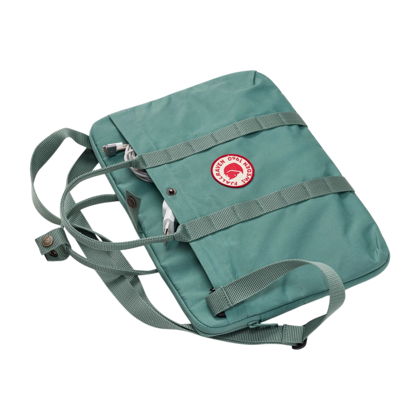 1960_laptop_bag_23200416-664_i_model_1281.png