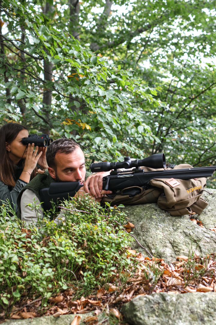 05-gallery-horizon-varmint-black-synt-720x1080.png
