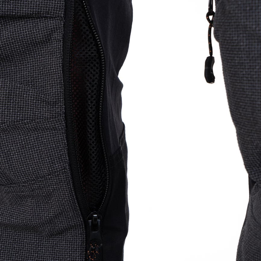 AREHIKEPANTS-BLACK3.webp