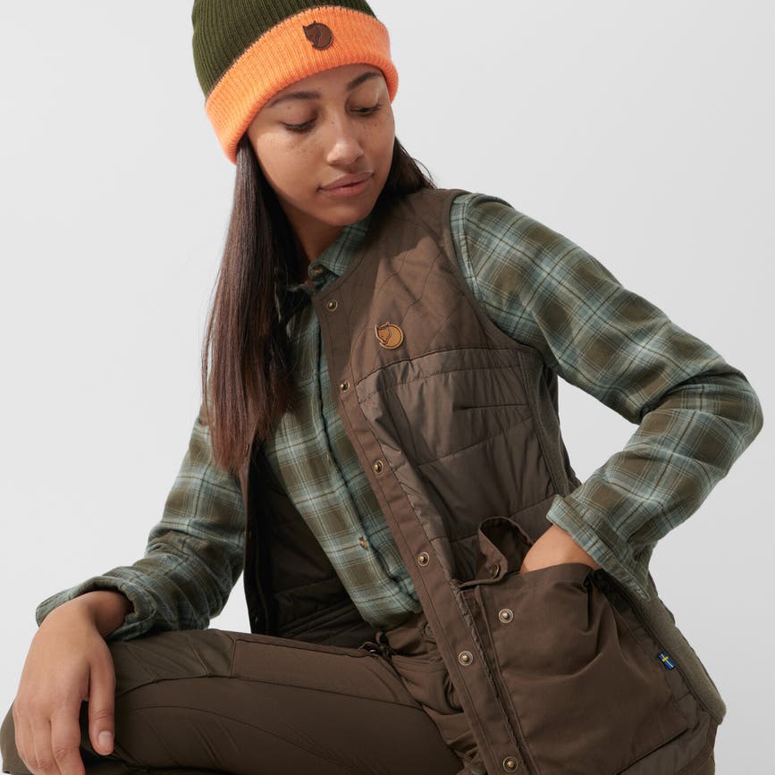 forest_wool_padded_vest_w_86373-633_g_detail_fjr.jpg