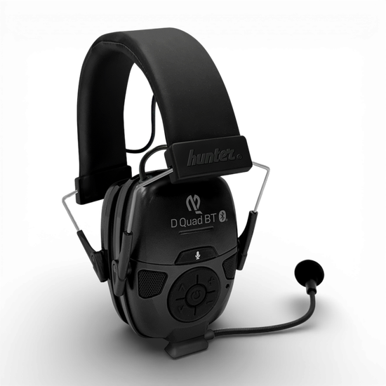 wp-content-uploads-2025-07-hunter-horselskydd-d-quad-bluetooth-pro-01.png