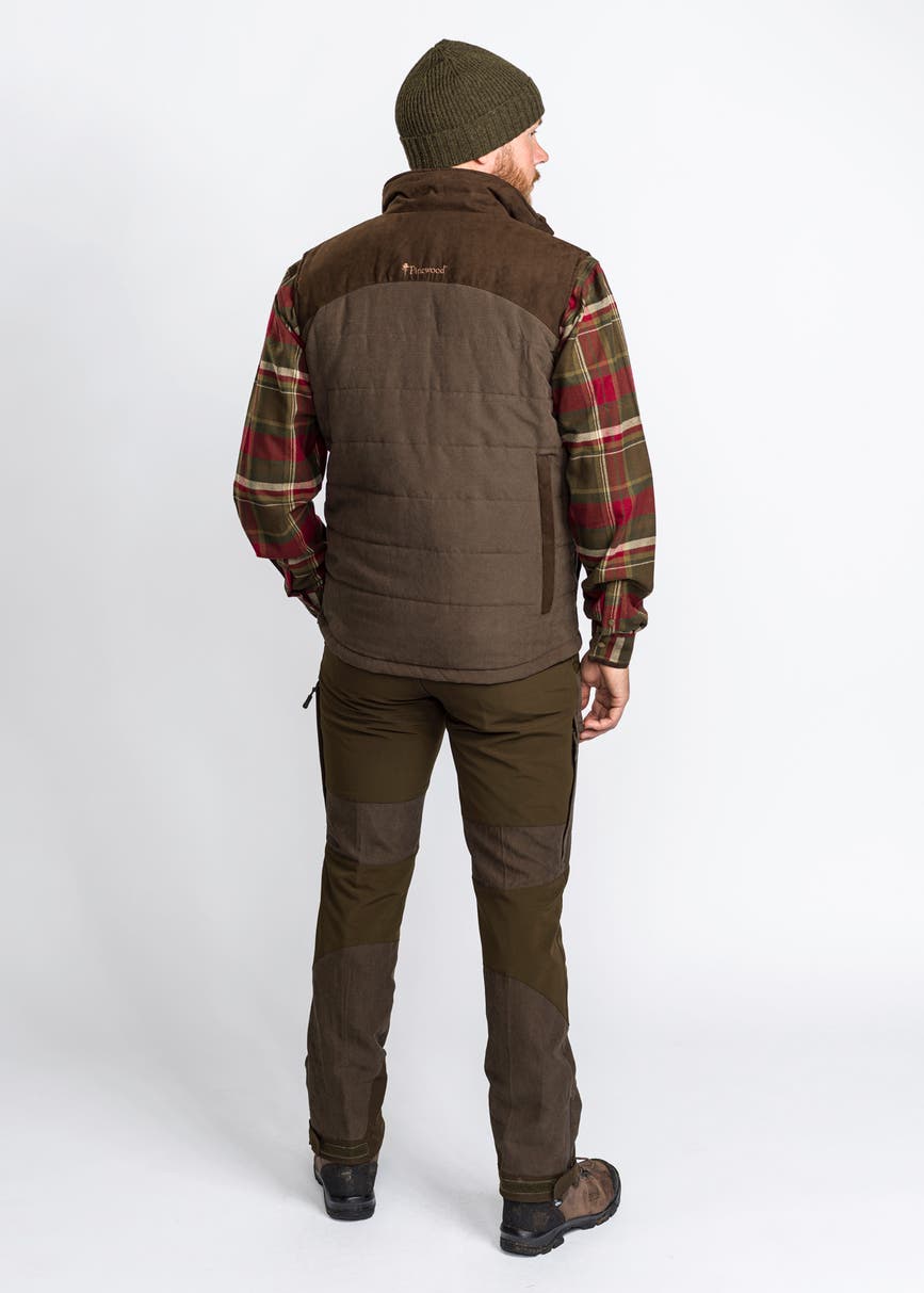 5985-244-66_Pinewood-Trousers-Caribou_Suede-Brown-Dark-Olive.jpg
