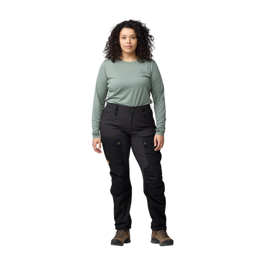 keb_trousers_curved_w_86705-550_c_model_1252.png