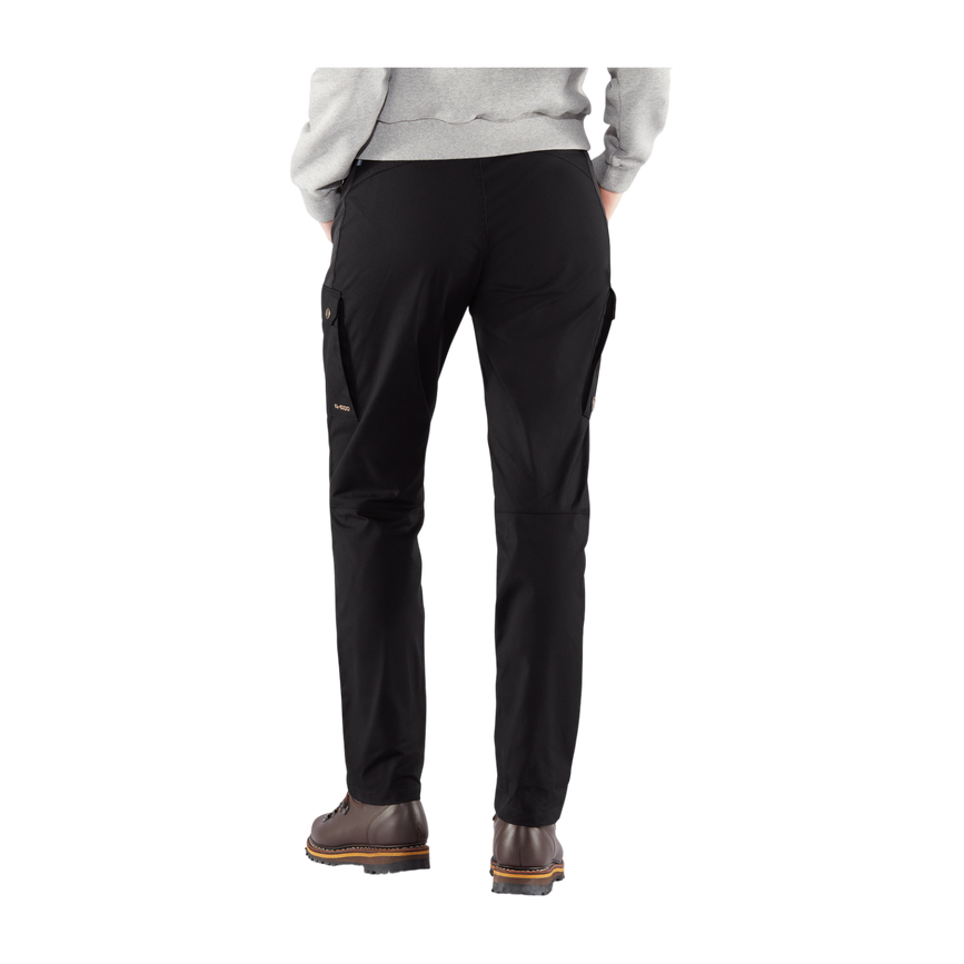 stina_trousers_w_84775-550_d_model_fjr.png