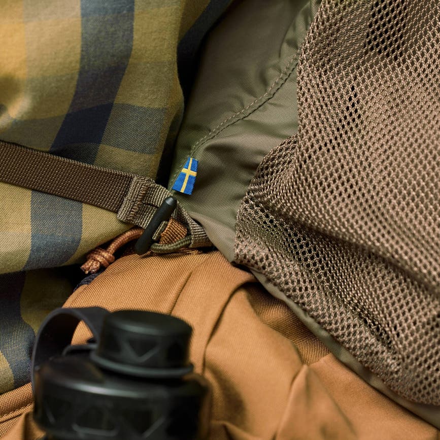 singi_mesh_bag_23100146-620_f_model_fjr.jpg