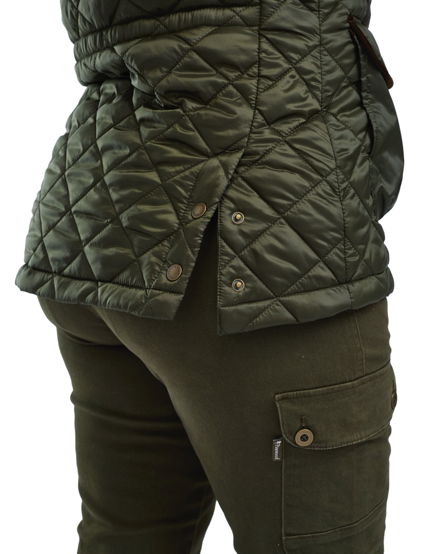 3983-135-20_Pinewood.png