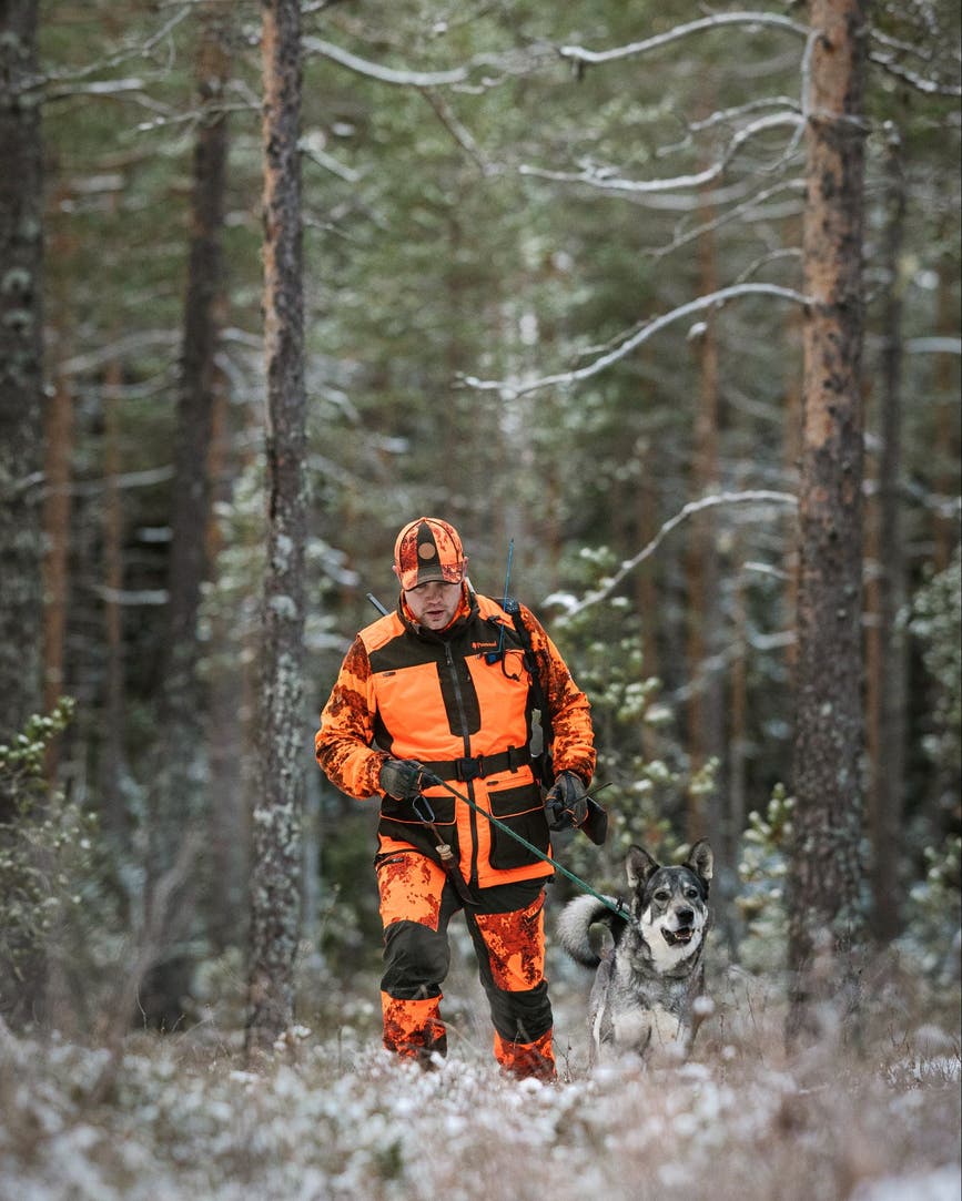 5719-537-40_Pinewood.jpg