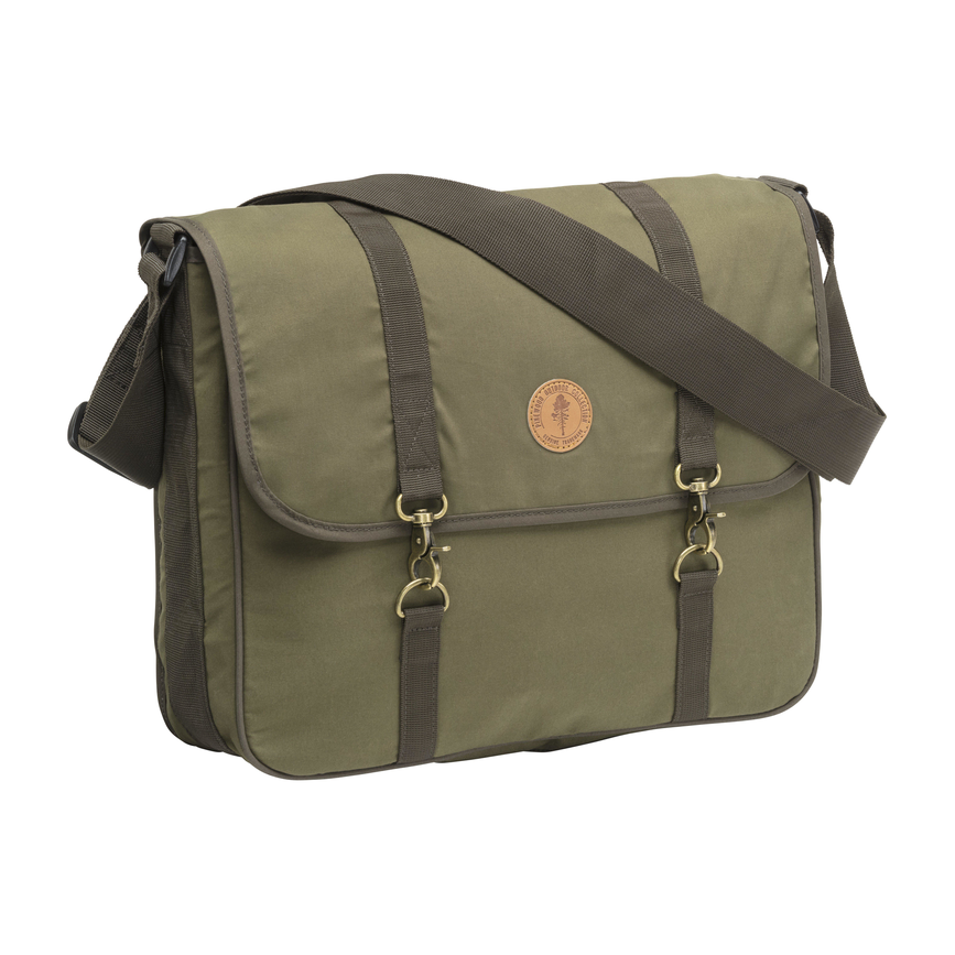 1-19110-1629121088640-1911-713-01_pinewood-shoulder-bag_hunting-olive.png