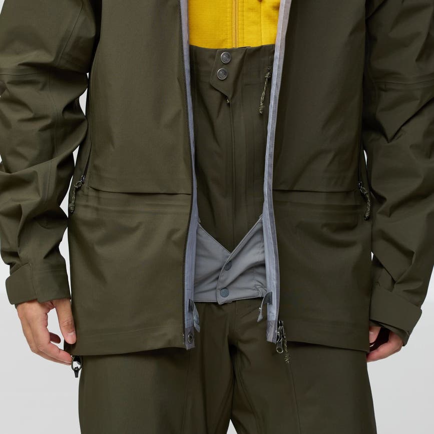 bergtagen_gtx_touring_jacket_m_12500160-662_k_model_1247.jpg