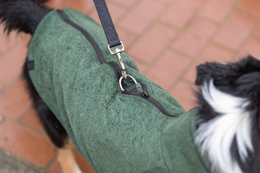 prod1000-australianshepherd-emma-sweatshirt-citystyle-detail.png