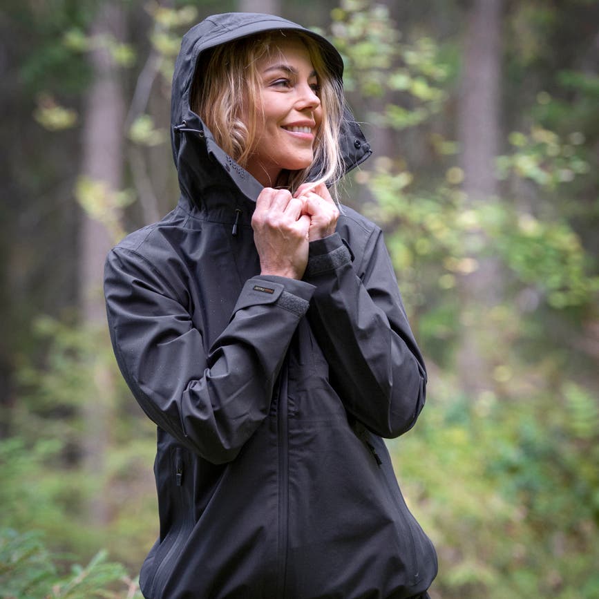 3213-443-40_Pinewood-Womens-Jacket-Telluz_Dark-Anthracite.jpg