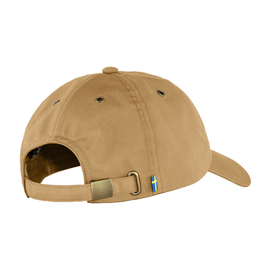 helags_cap_77357-232_b_main_fjr.png